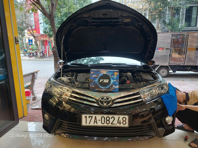 Độ đèn nâng cấp ánh sáng TOYOTA